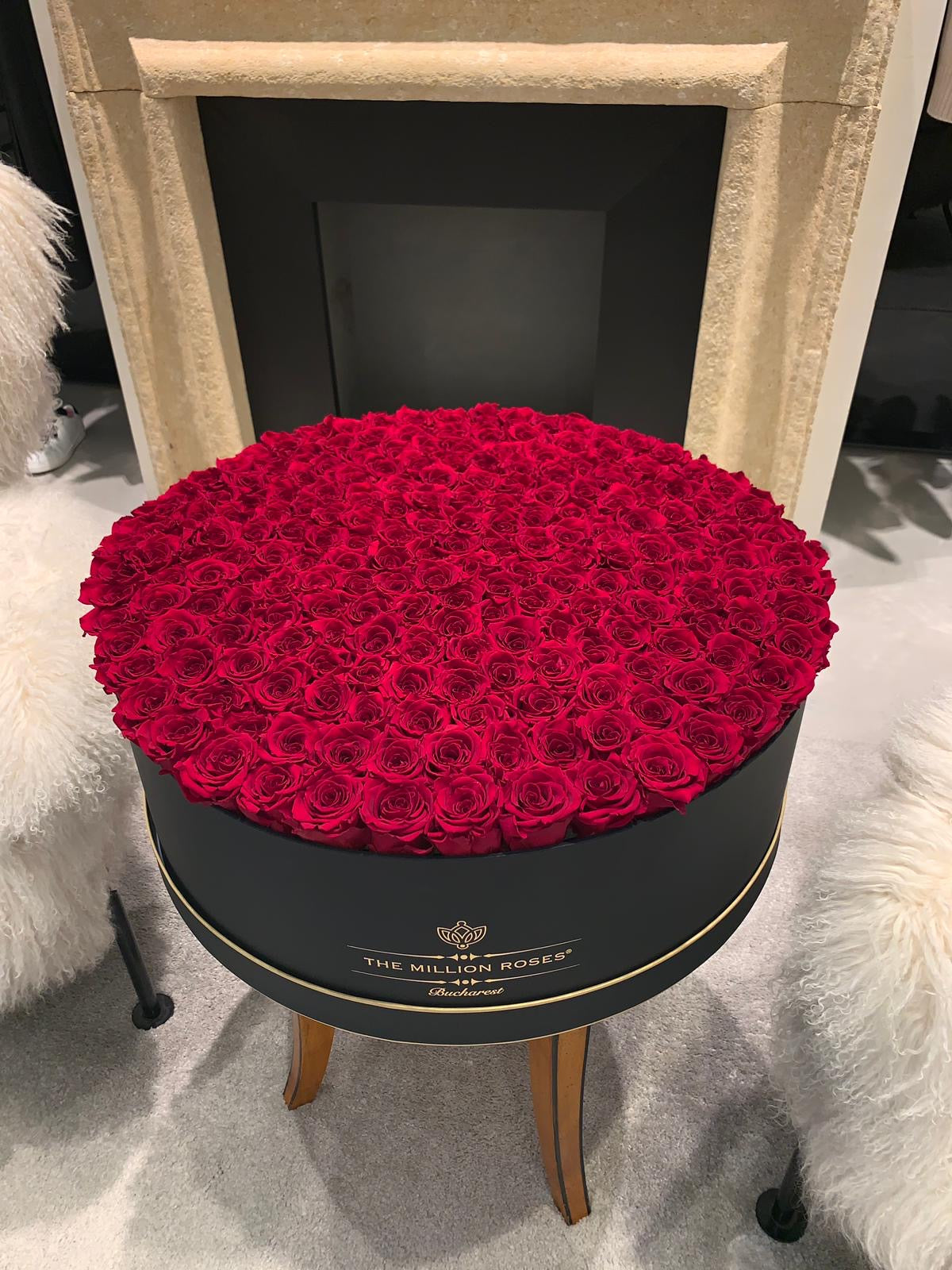 201 Trandafiri criogenați roșii - The Million Luxury