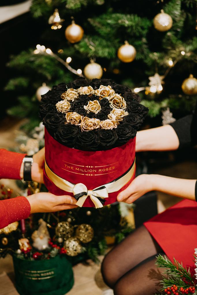 Cutie cu trandafiri criogenați- Elegant Christmas