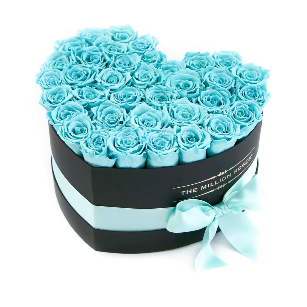 TRANDAFIRI CRIOGENAȚI CULOAREA TIFFANY BLUE ÎN CUTIE ‘THE MILLION HEART’ TIP INIMĂ NEAGRĂ