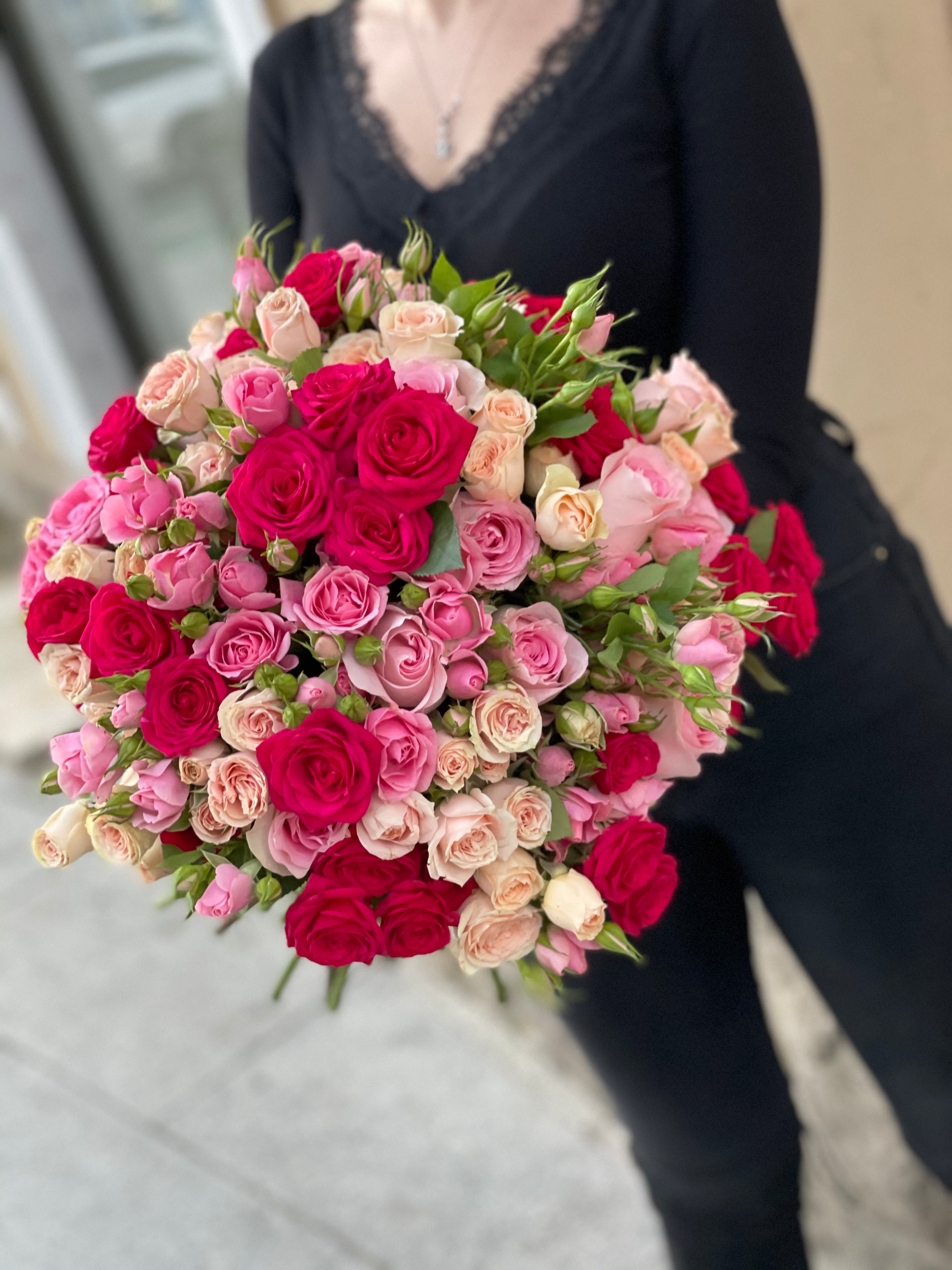 Buchet de trandafiri - Mystique experience