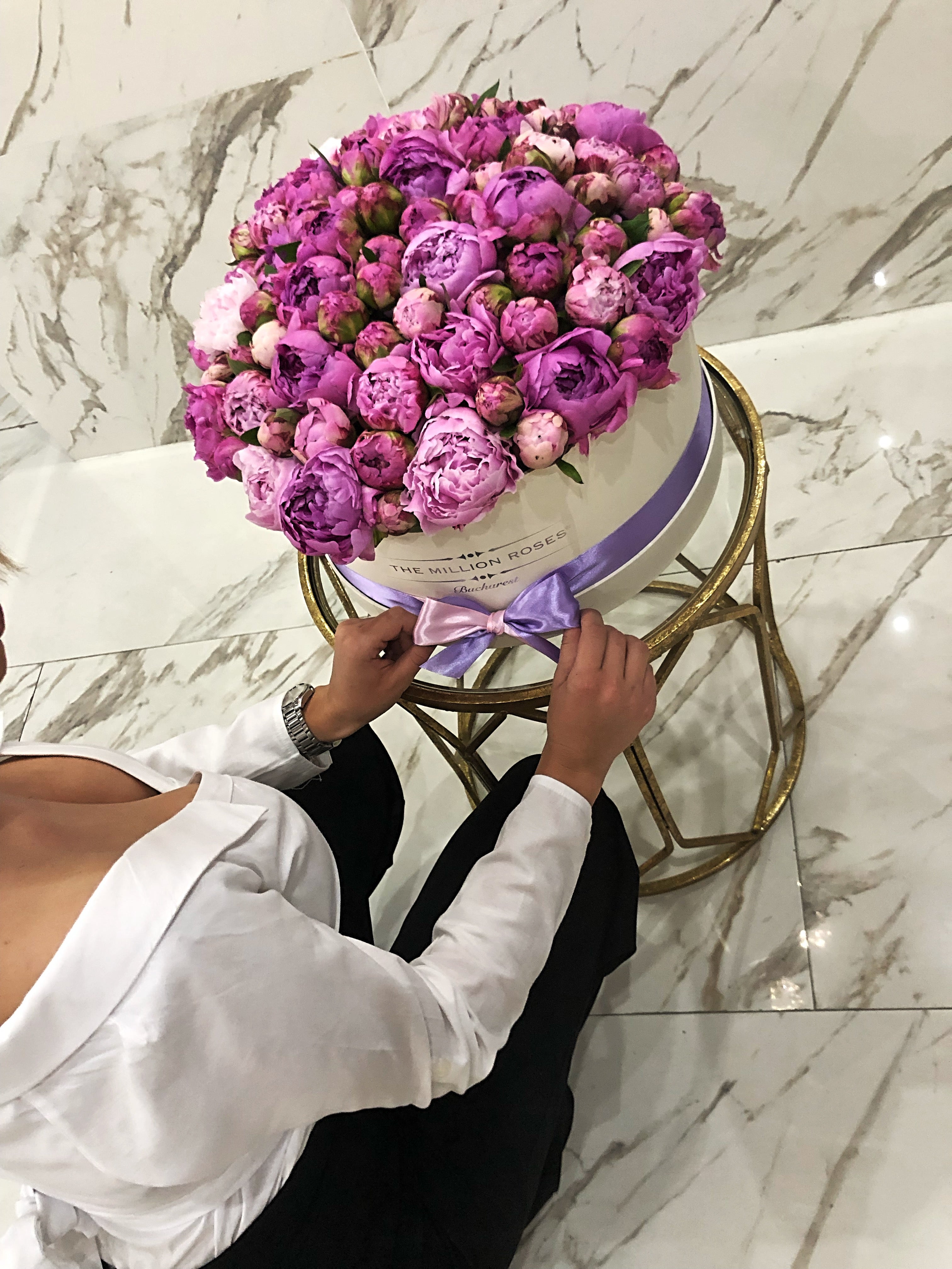 Aranjament cu bujori -Cutie mare