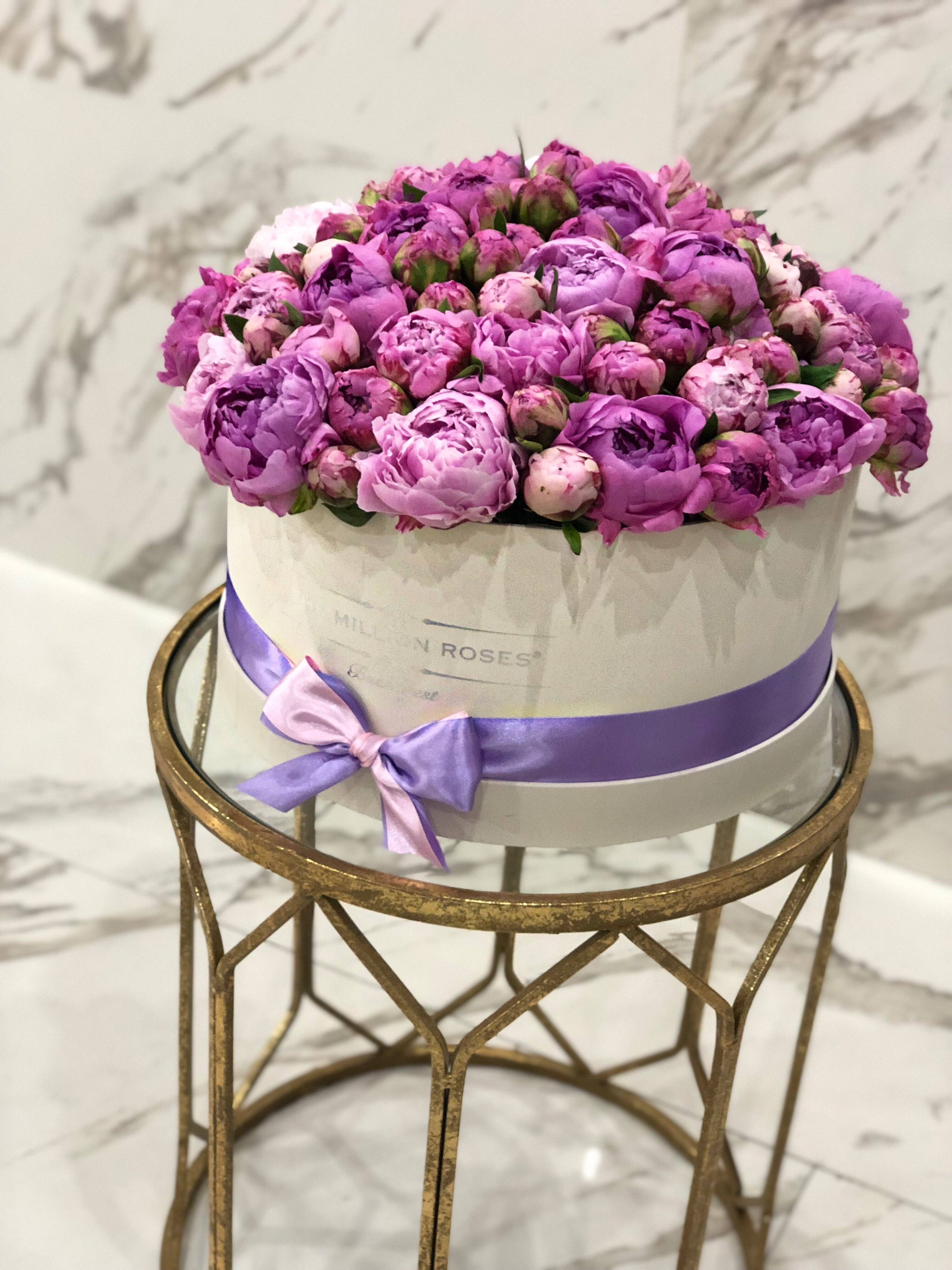 Aranjament cu bujori -Cutie mare